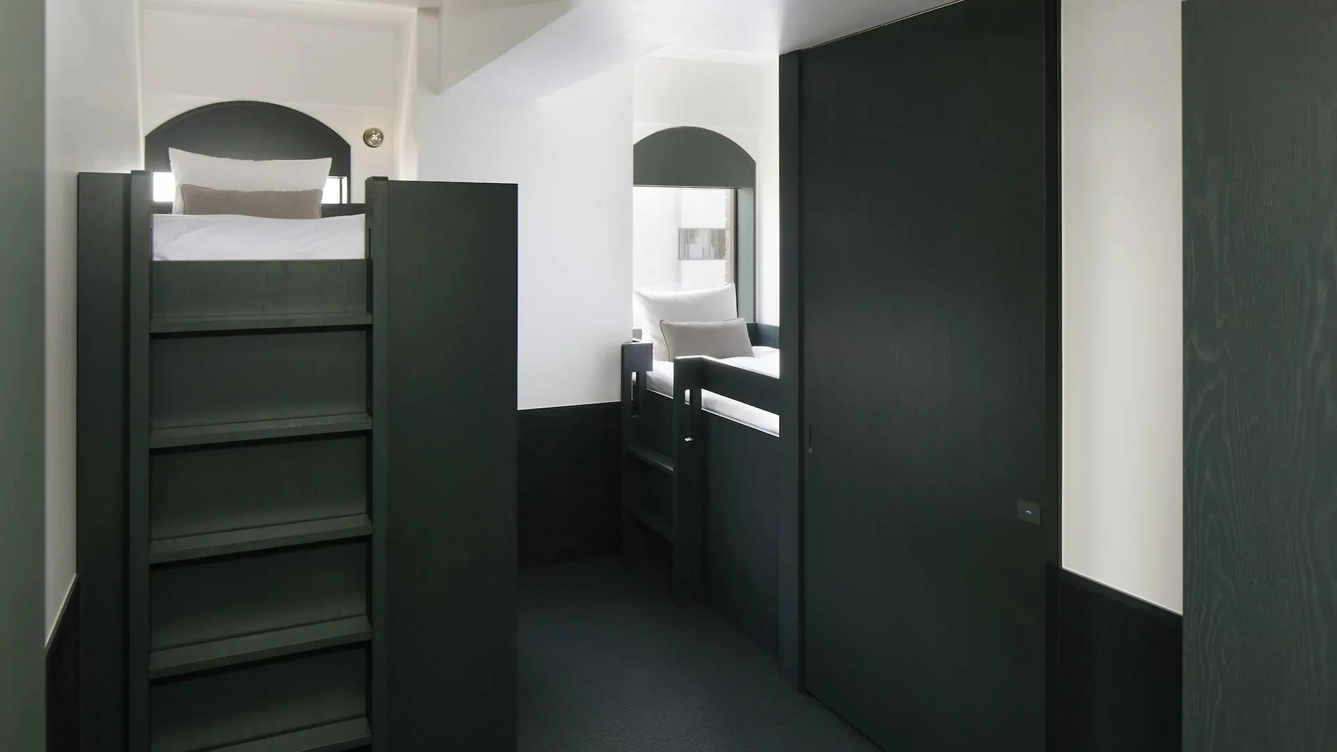 Ddd Hotel Tokio 3*,  Japonia