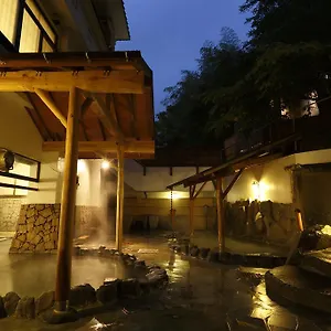 Kamon 旅館